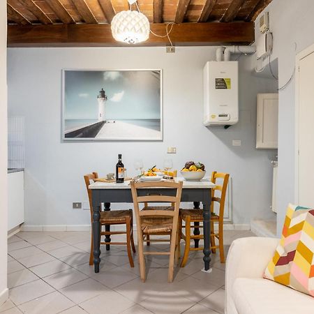 פיזה Piazza Dei Cavalieri Confortable Apartment מראה חיצוני תמונה