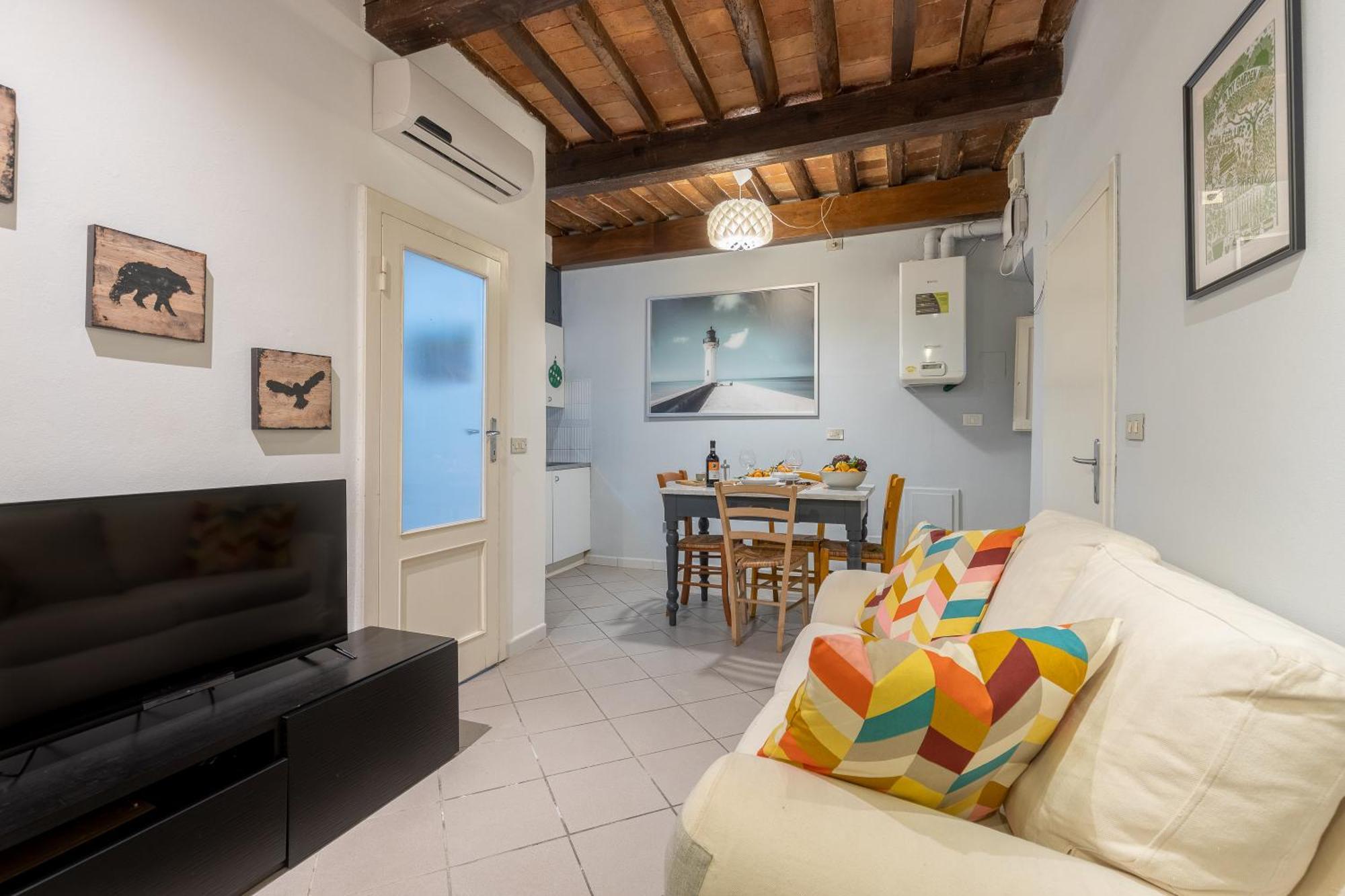 פיזה Piazza Dei Cavalieri Confortable Apartment מראה חיצוני תמונה